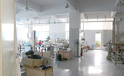 高低溫試驗箱廠家生產(chǎn)車間